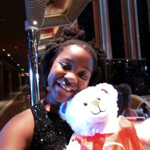 Meet your Posher, Gabrelle